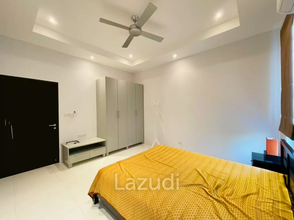 Waterside Red Mountain: Luxury 5-Bed Private Pool Villa