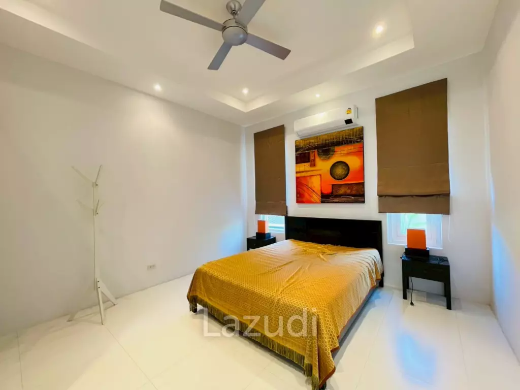Waterside Red Mountain: Luxury 5-Bed Private Pool Villa