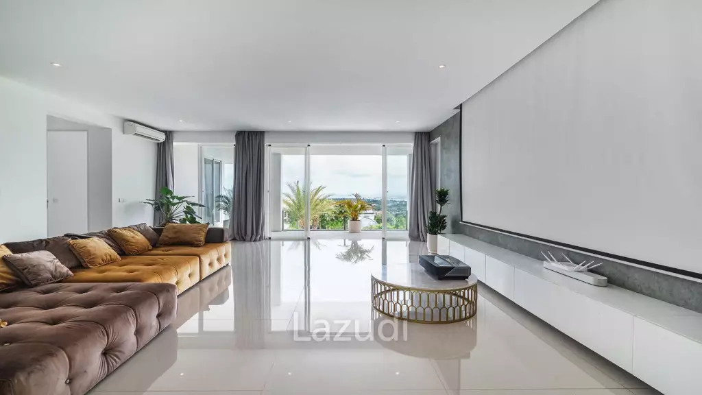 Luxury 4 Bedroom Villa for Sale in Jimbaran with Rooftop Private Pool