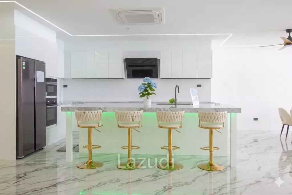 ห้องชุดสุดหรู 2 ห้องนอน ที่วิวทะเล 7 จอมเทียน