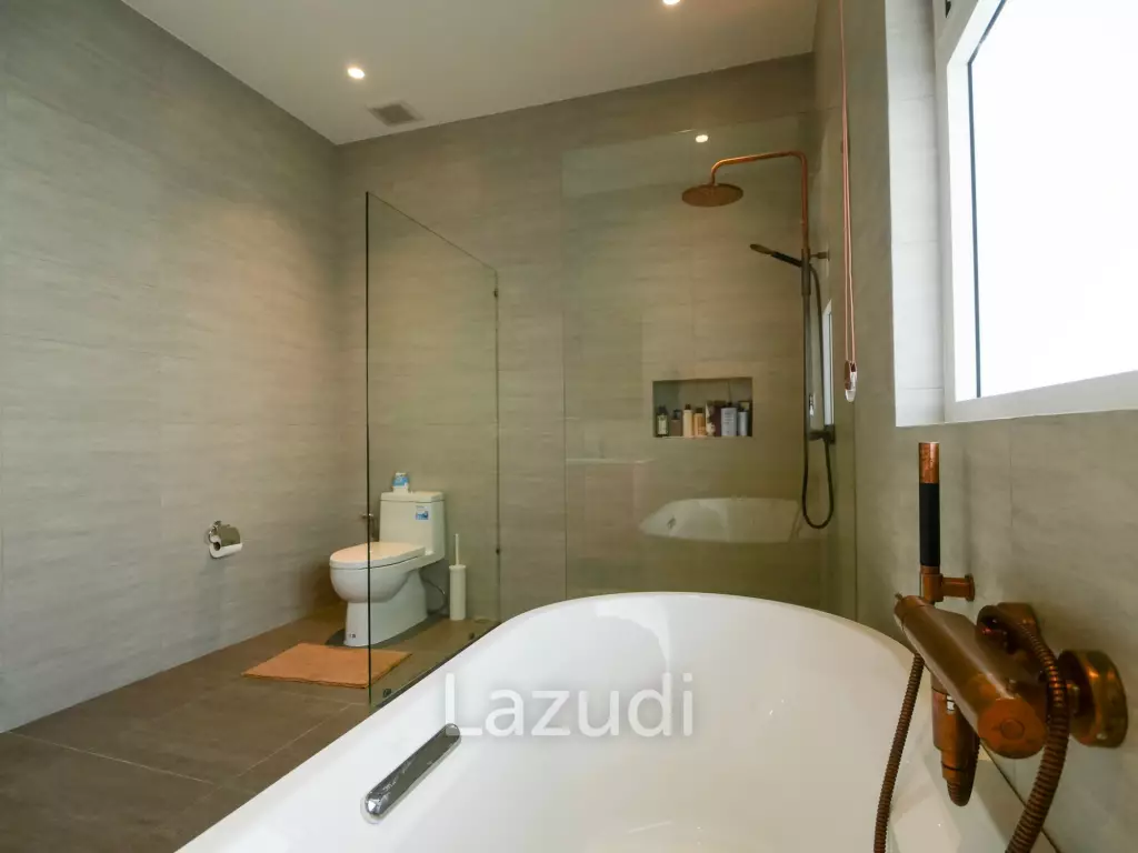 The Clouds 2 : New Exquisite 4-Bedroom Luxury Pool Villa