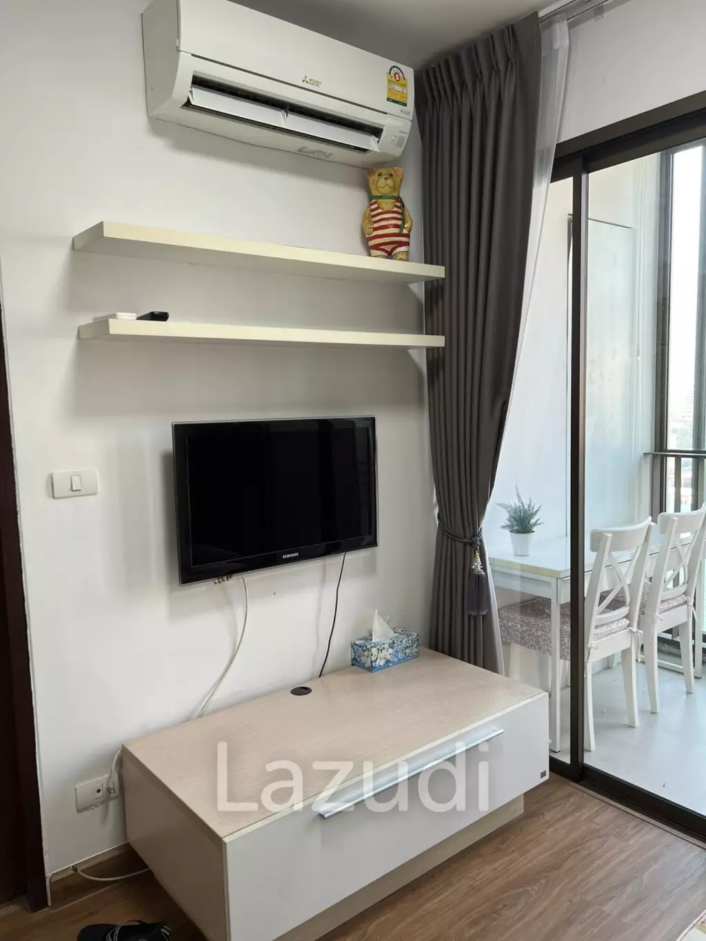 Modern 30.5 sqm 1 bedroom condo on 11th floor at Ideo Mix Sukhumvit 103 Bangna Bangkok