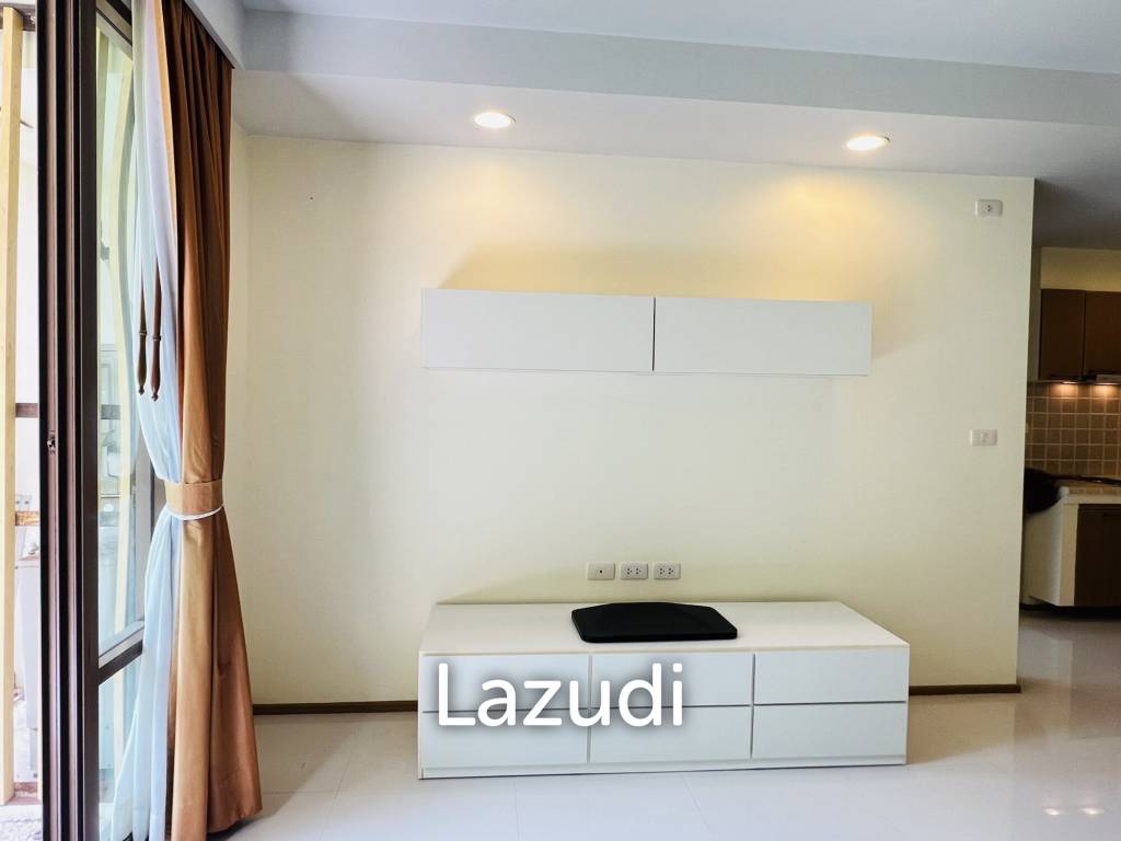 49.6 sqm modern Baan Sansuk Hua Hin beachfront