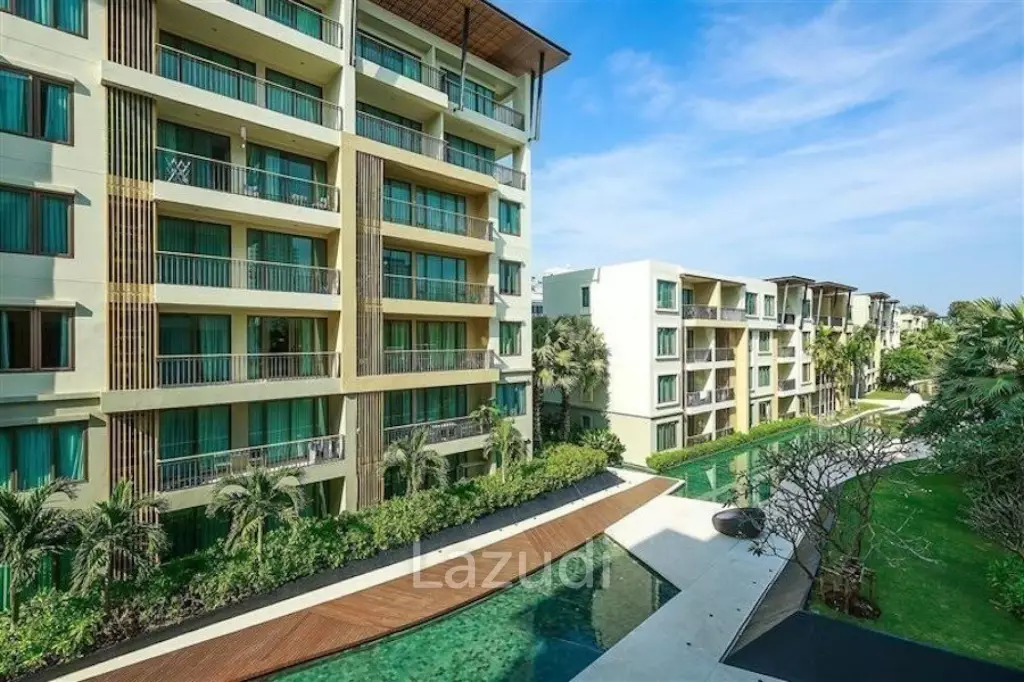 49.6 sqm modern Baan Sansuk Hua Hin beachfront