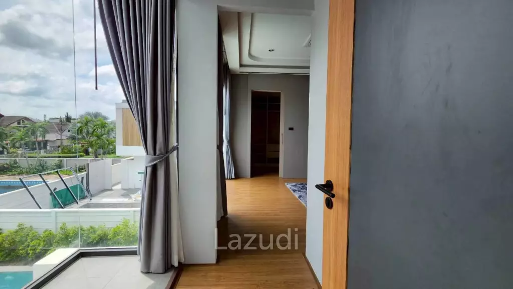 Exclusive 2-Story Pool Villa for Sale Areeya Village
