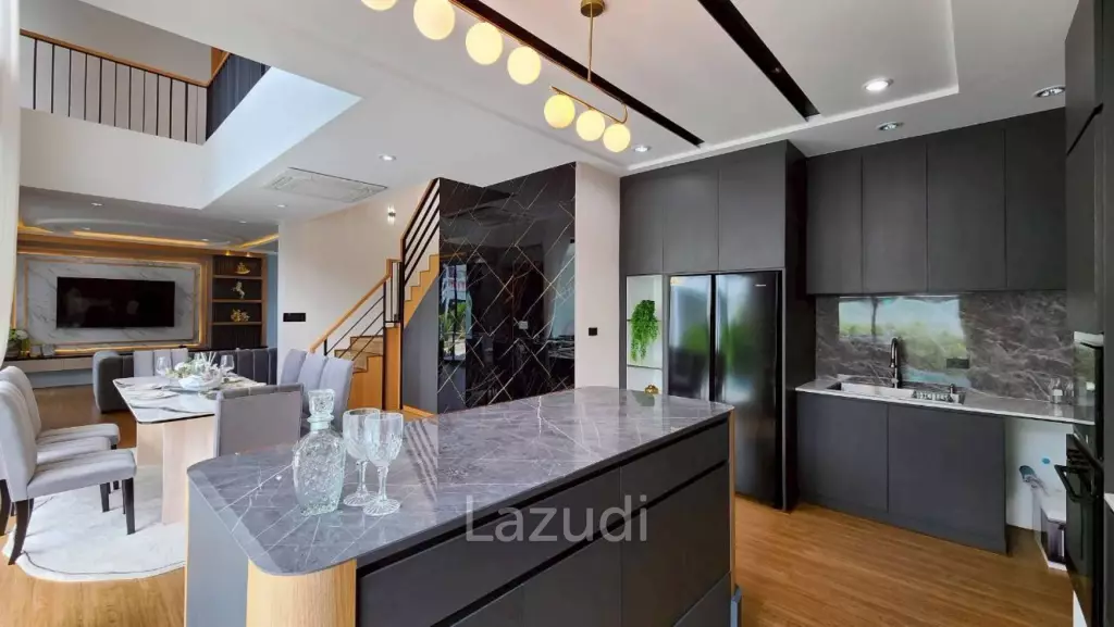 Exclusive 2-Story Pool Villa for Sale Areeya Village