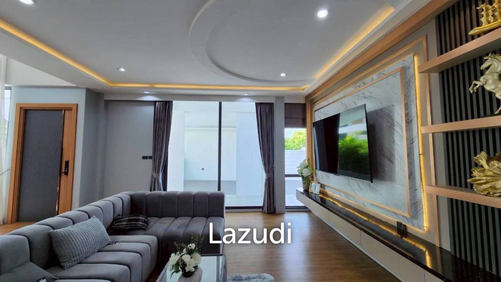 Exclusive 2-Story Pool Villa for Sale Areeya Village