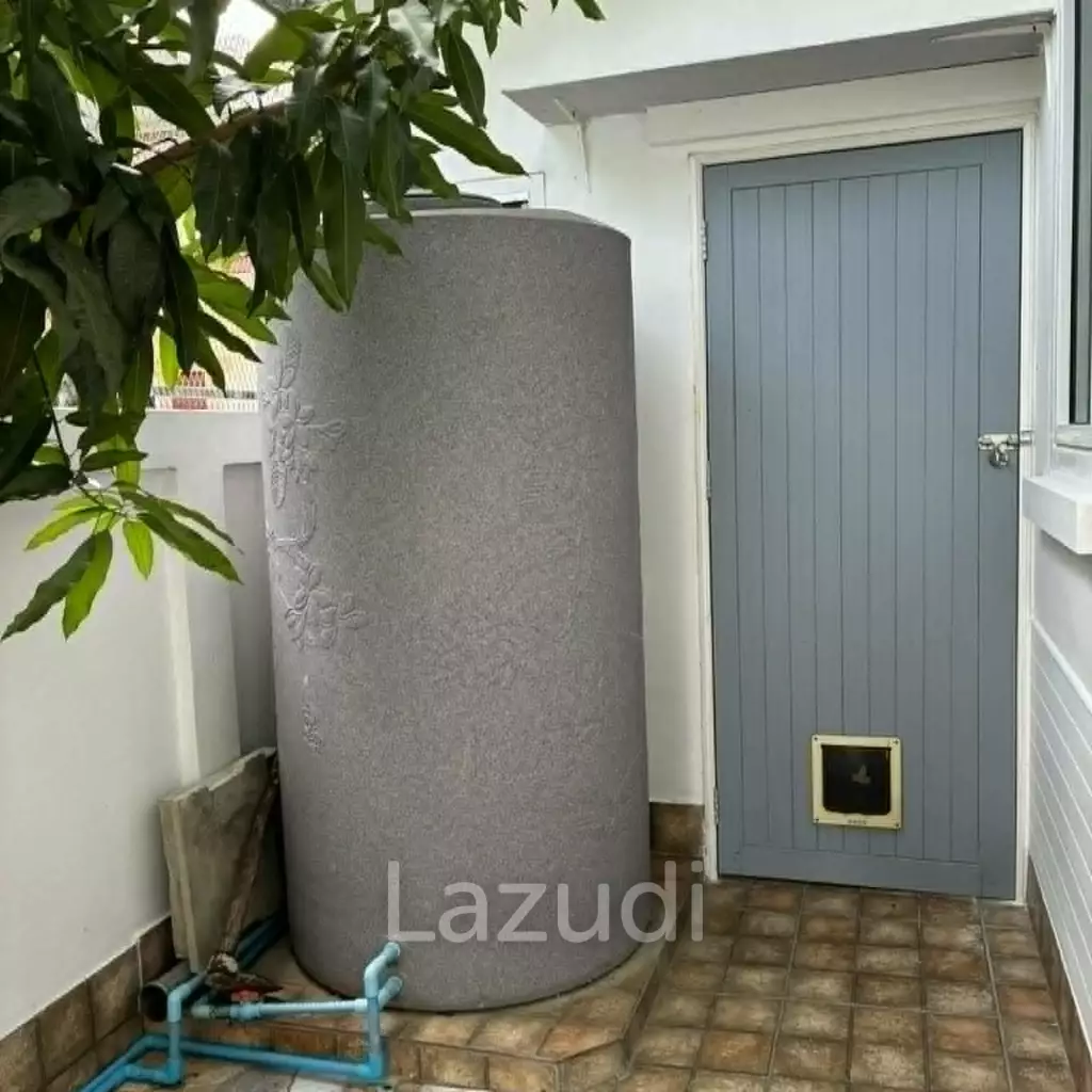 Modern 3-Bedroom Pool Villa for Sale in Hua Hin Soi 88
