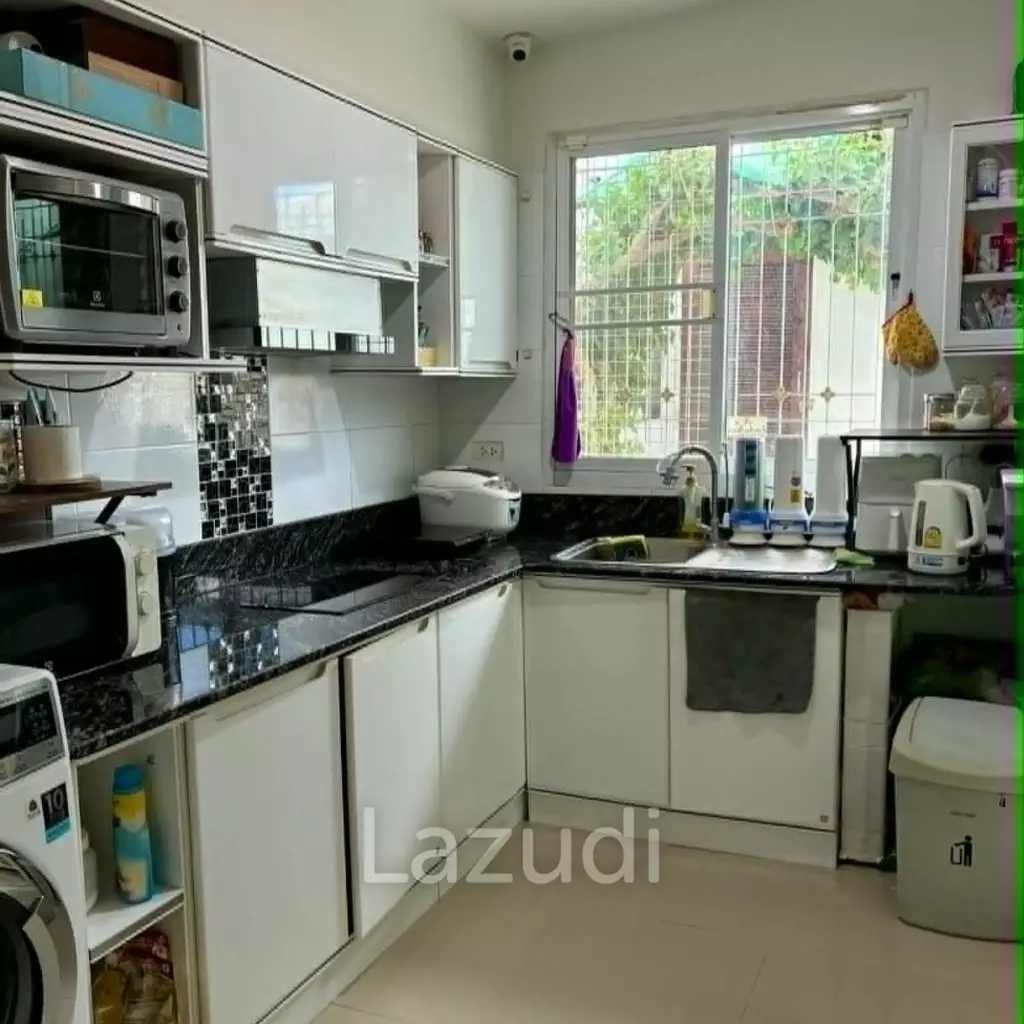 Modern 3-Bedroom Pool Villa for Sale in Hua Hin Soi 88