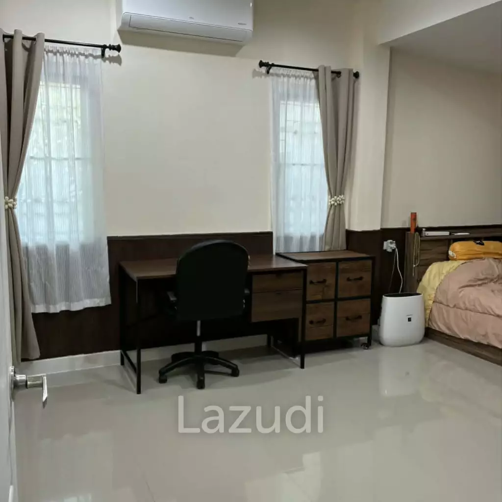 Modern 3-Bedroom Pool Villa for Sale in Hua Hin Soi 88