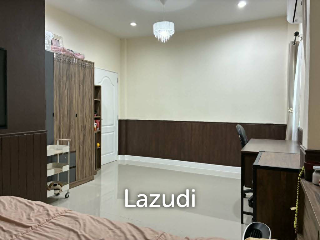 Modern 3-Bedroom Pool Villa for Sale in Hua Hin Soi 88