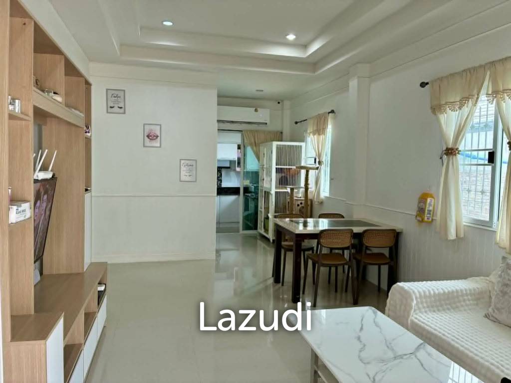 Modern 3-Bedroom Pool Villa for Sale in Hua Hin Soi 88