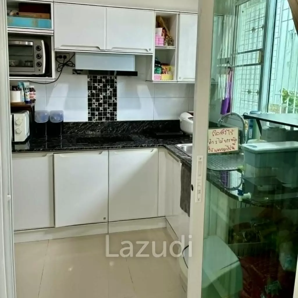 Modern 3-Bedroom Pool Villa for Sale in Hua Hin Soi 88