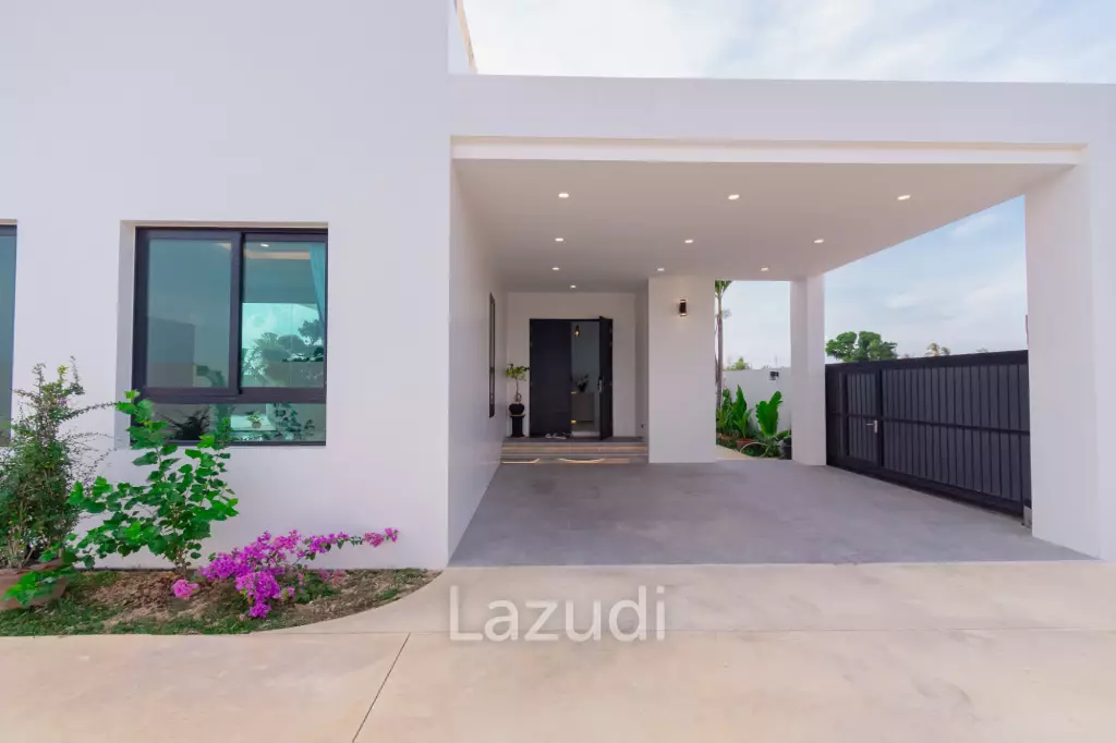 DESTINY : STUNNING MODERN 6 BED POOL VILLA