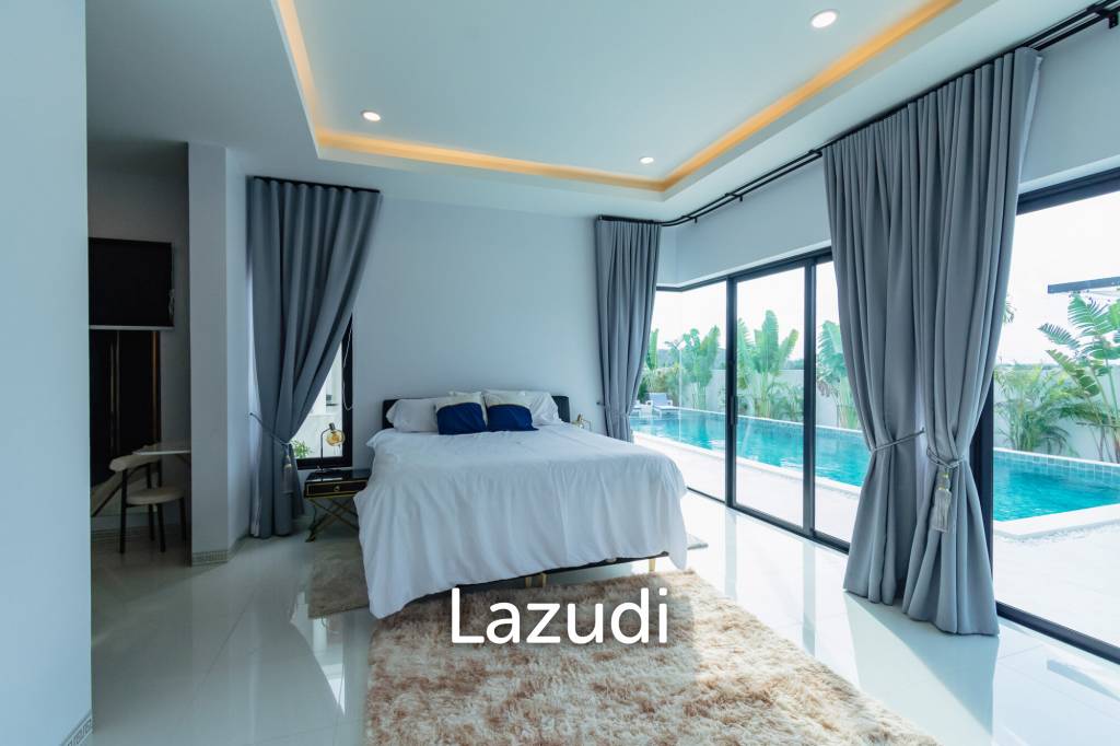 STUNNING MODERN 6 BED POOL VILLA