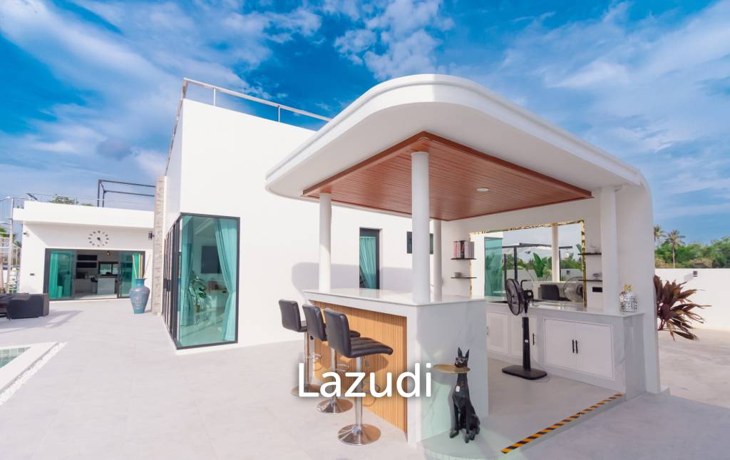 STUNNING MODERN 6 BED POOL VILLA