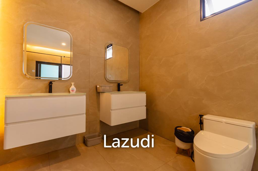 STUNNING MODERN 6 BED POOL VILLA