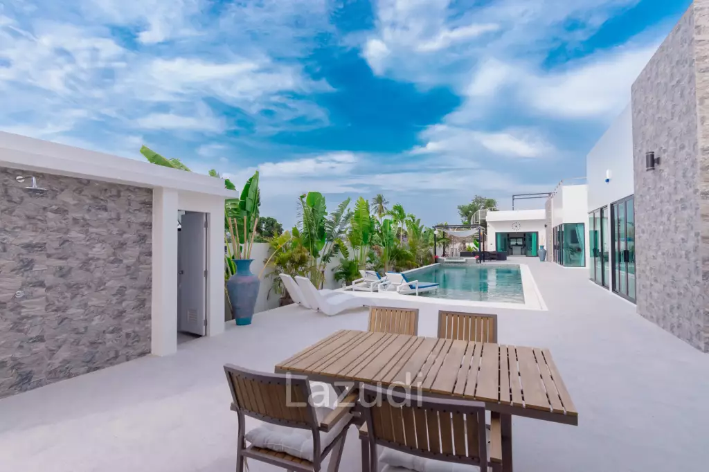 DESTINY : STUNNING MODERN 6 BED POOL VILLA