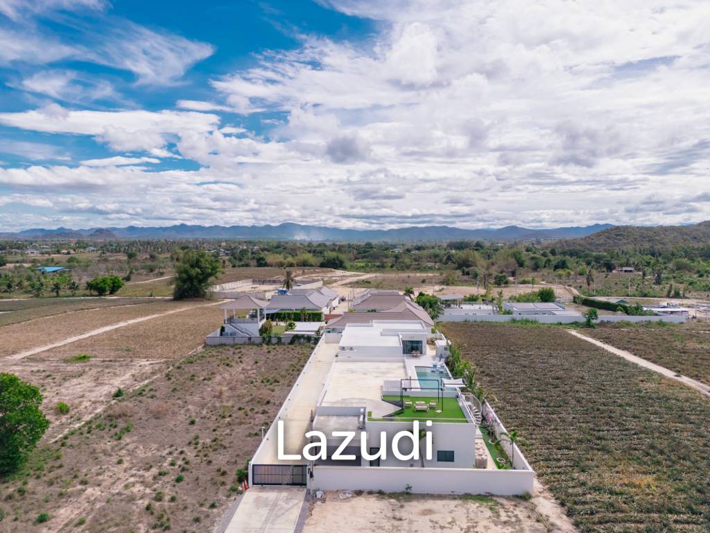 DESTINY : STUNNING MODERN 6 BED POOL VILLA