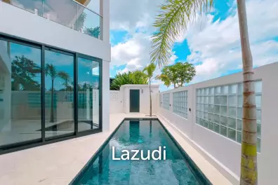 Five Bedroom High-Tech Smart Villa in Pererenan (Tumbak Bayuh) - Freehold