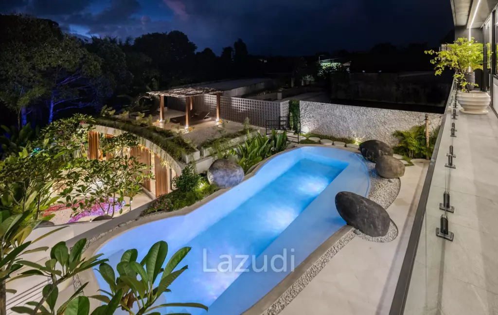 Luxury Six Bedroom Leasehold Villa in the Heart of Pererenan