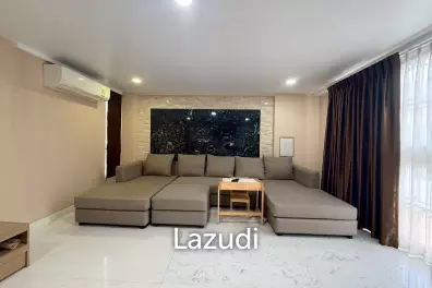 Exceptional Double-Plot Residence for Sale Pruksa Nara