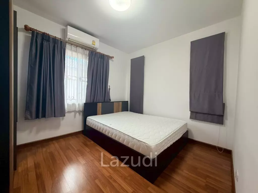 Exceptional Double-Plot Residence for Sale Pruksa Nara