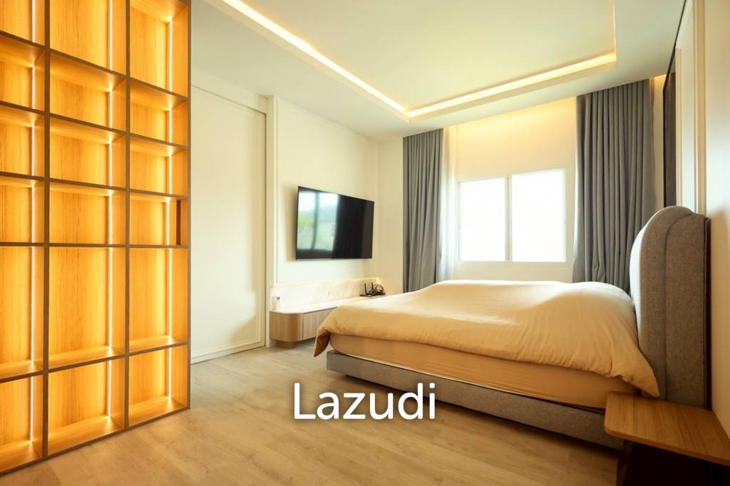 2 Storey 4 Bedrooms House with Swimming pool House for sale