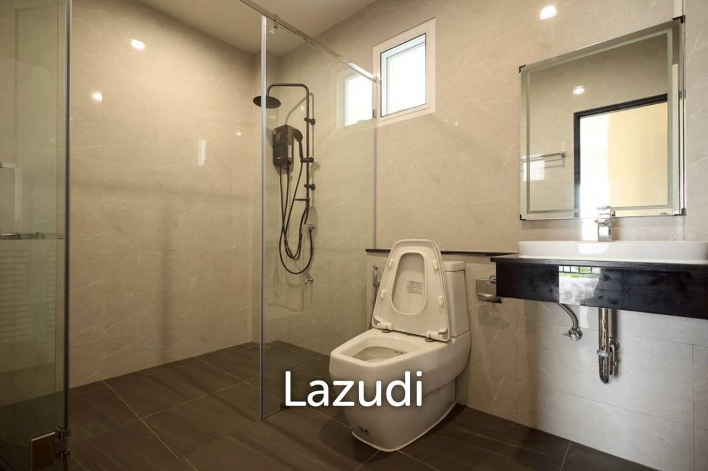 2 Storey 4 Bedrooms House with Swimming pool House for sale