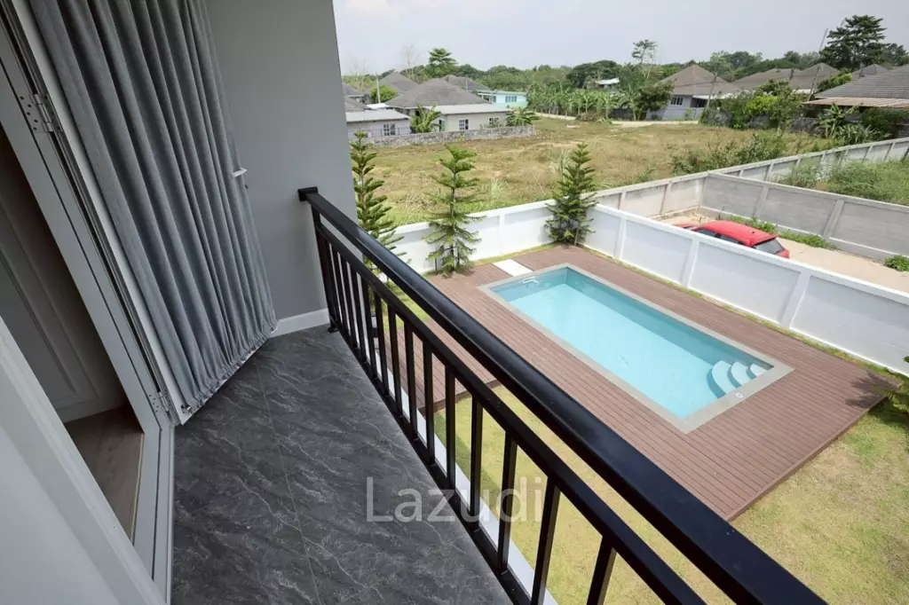 2 Storey 4 Bedrooms House with Swimming pool House for sale