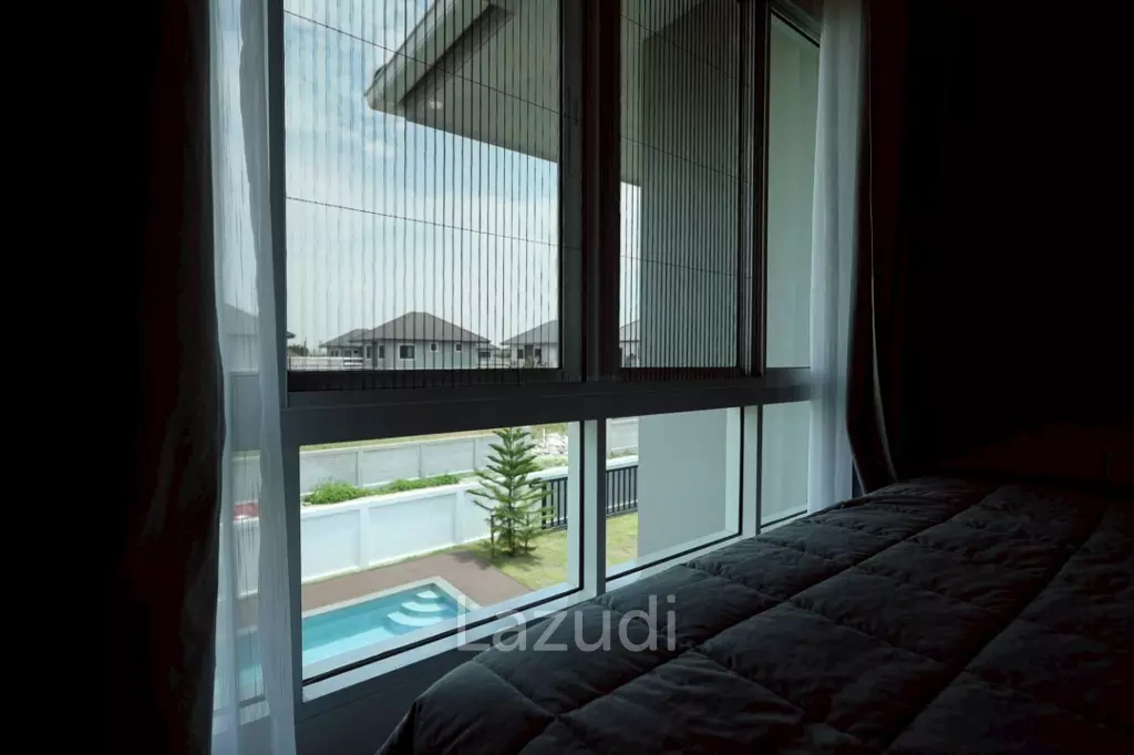 2 Storey 4 Bedrooms House with Swimming pool House for sale