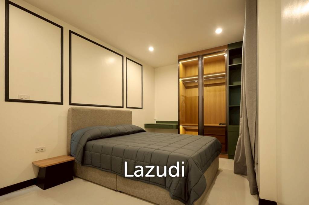 2 Storey 4 Bedrooms House with Swimming pool House for sale
