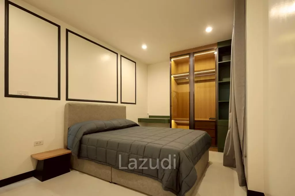 2 Storey 4 Bedrooms House with Swimming pool House for sale