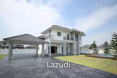 2 Storey 4 Bedrooms House with Swimming pool House for sale