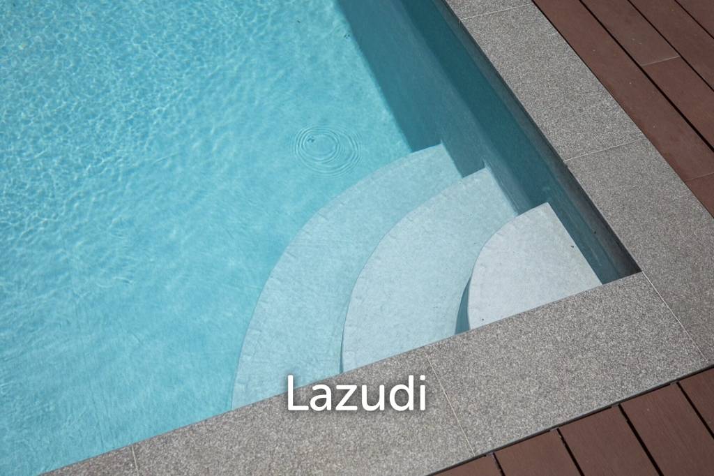 2 Storey 4 Bedrooms House with Swimming pool House for sale