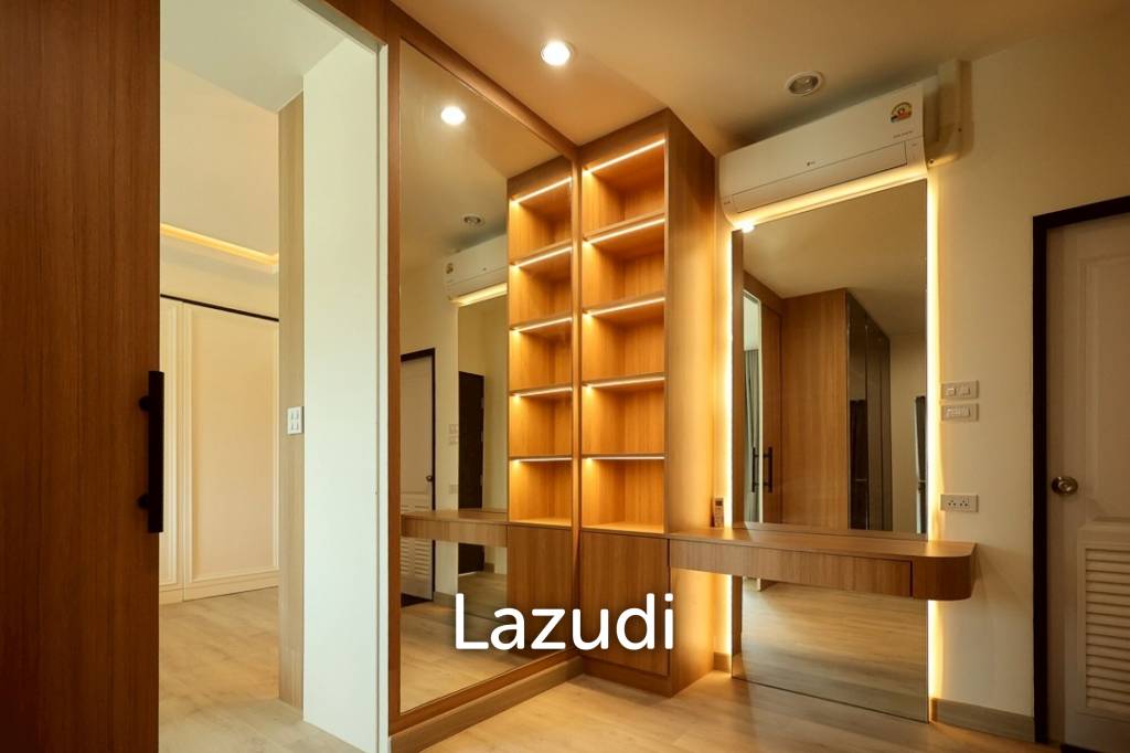 2 Storey 4 Bedrooms House with Swimming pool House for sale