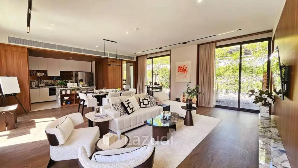 2 bedroom 2 bathroom Sky villa Condo 128.72 sqm at ROMM Convent for sale