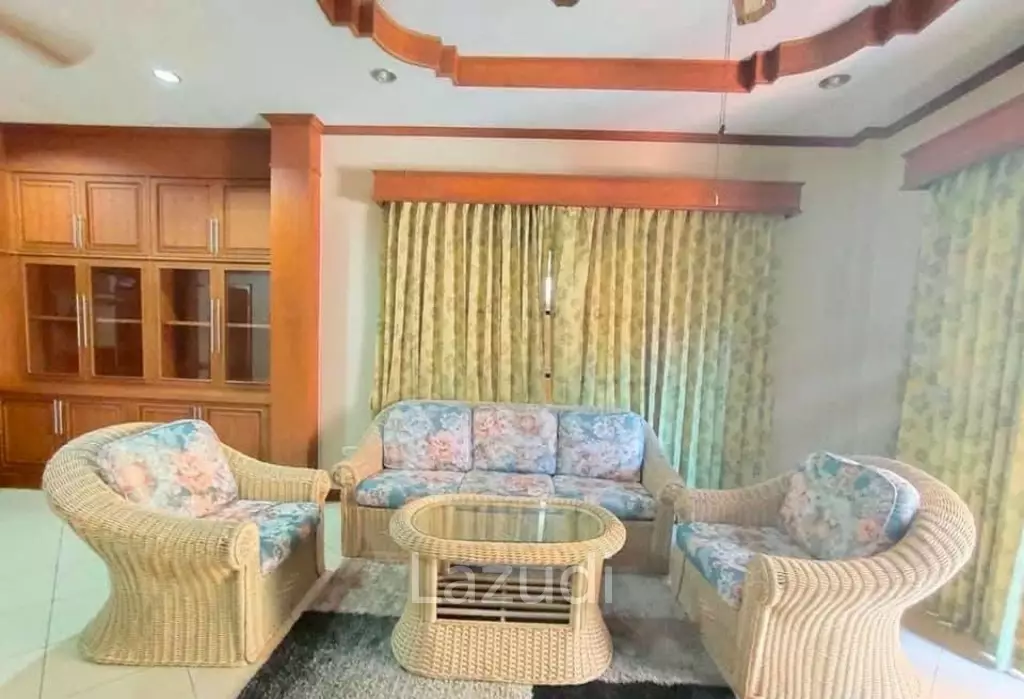 Prime 2-Story House for Rent Sirisa 9, Central Pattaya
