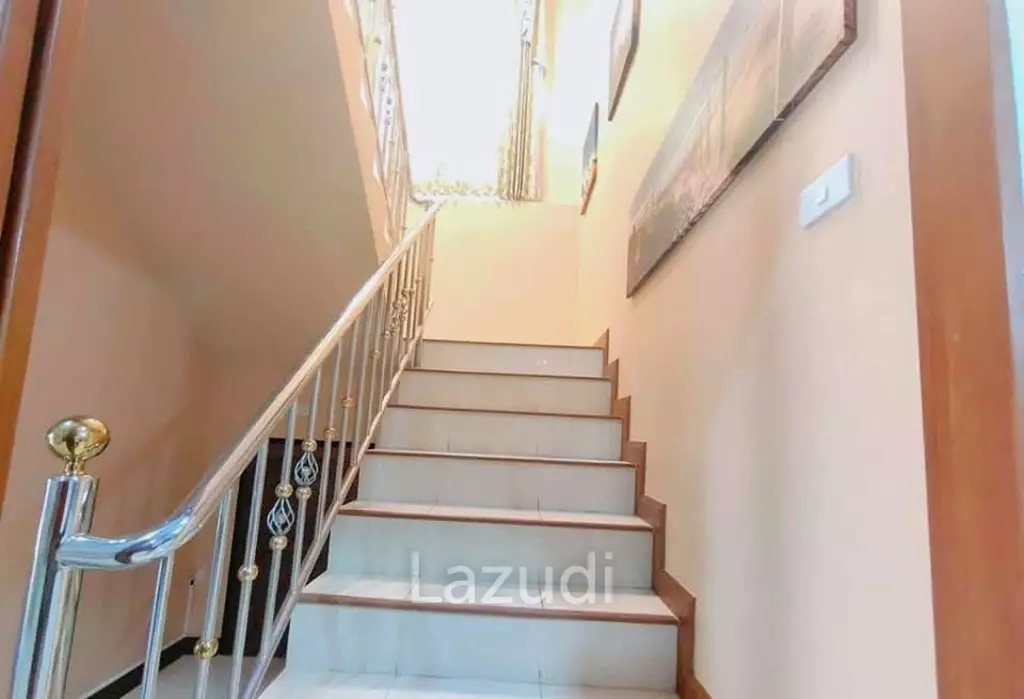Prime 2-Story House for Rent Sirisa 9, Central Pattaya