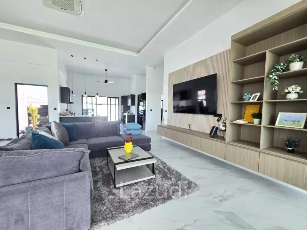 343 sqm modern pool villa in Thap Tai Hua Hin | Botanica Hua Hin