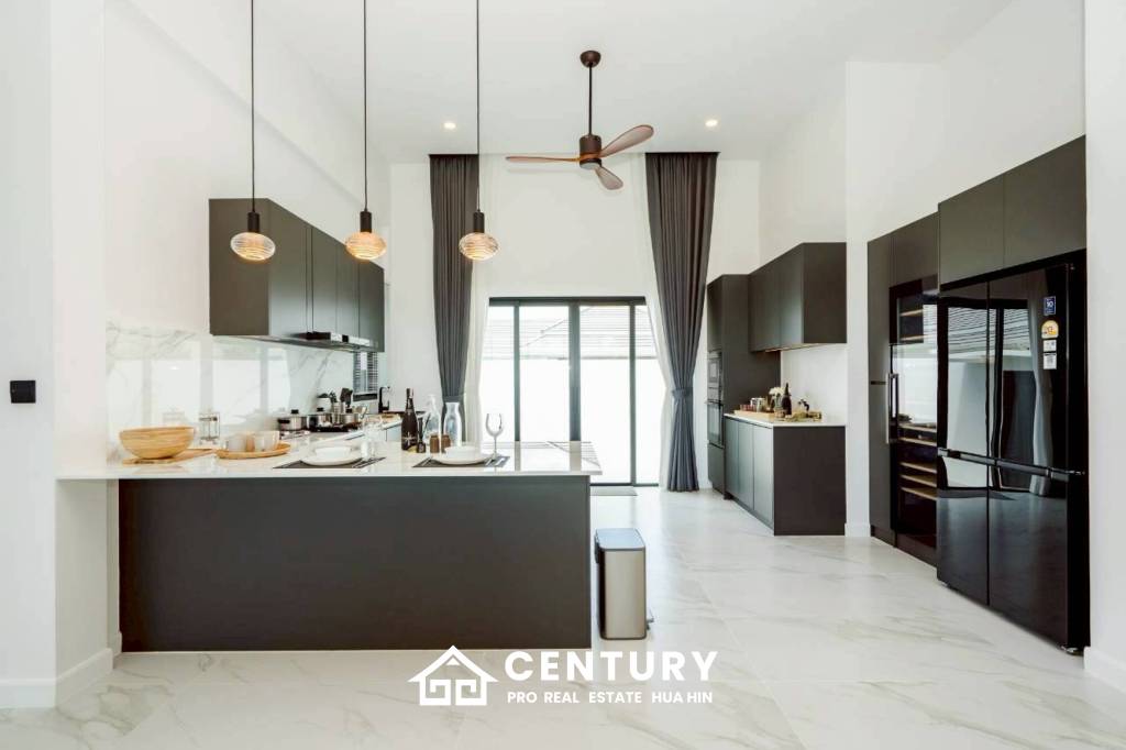 343 sqm modern pool villa in Thap Tai Hua Hin | Botanica Hua Hin