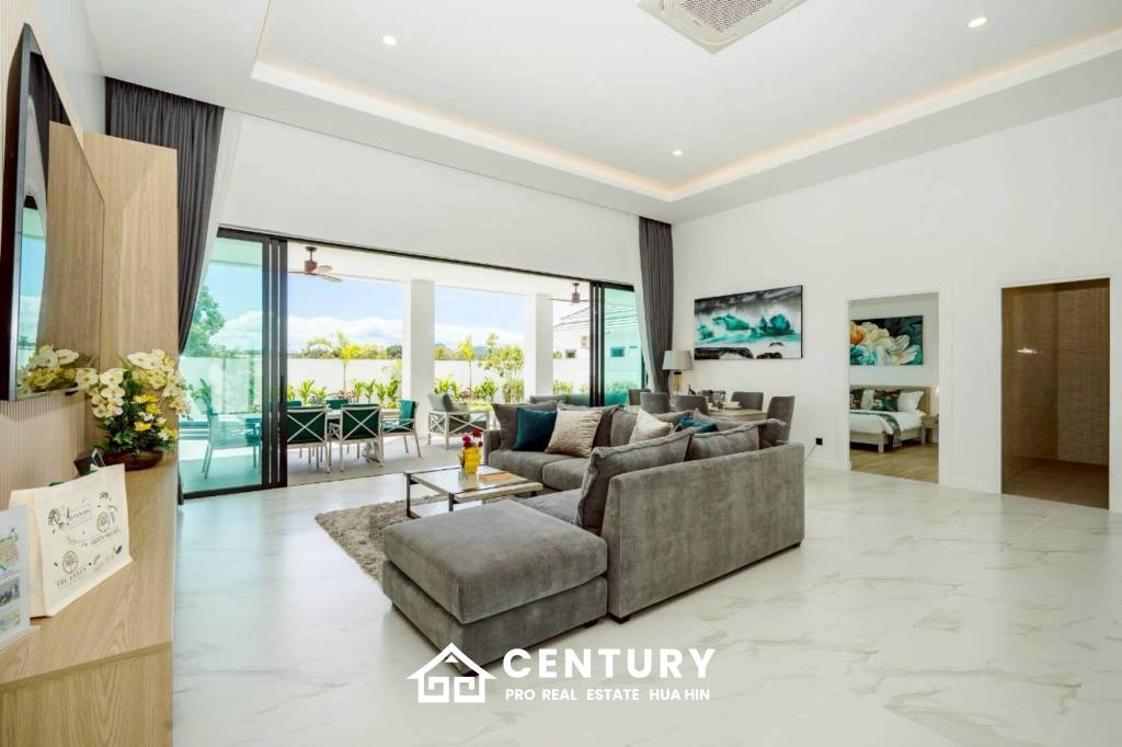 343 sqm modern pool villa in Thap Tai Hua Hin | Botanica Hua Hin