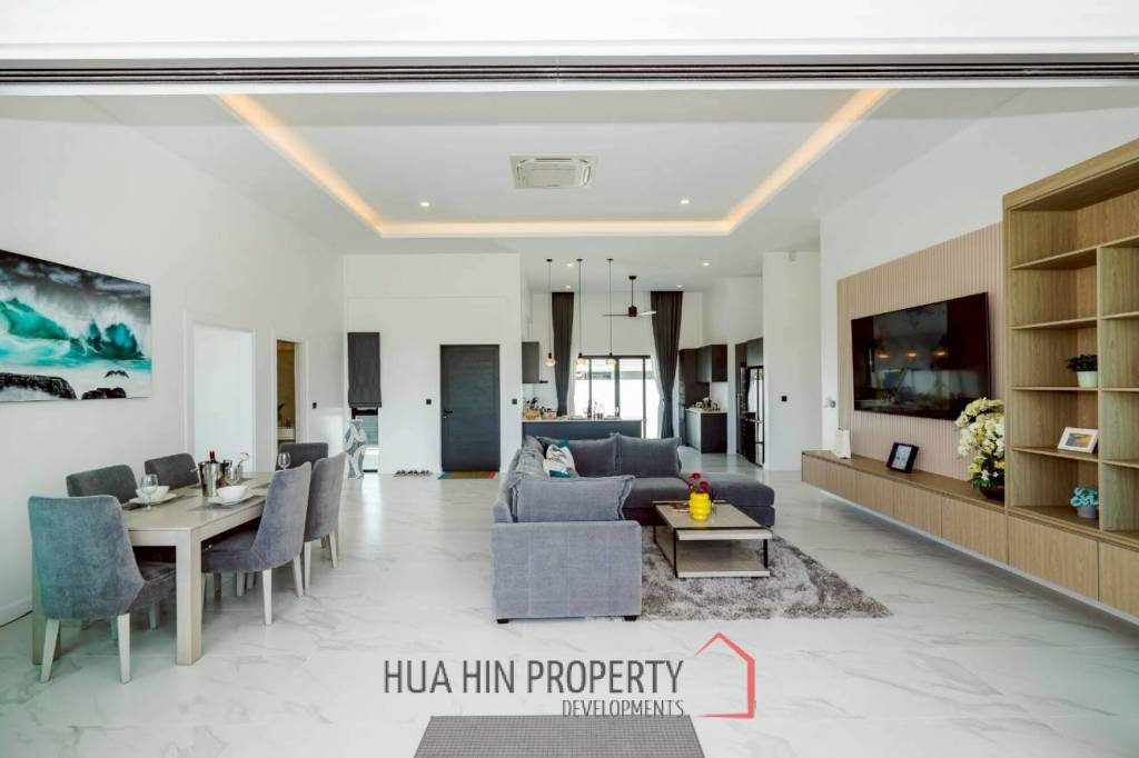 343 sqm modern pool villa in Thap Tai Hua Hin | Botanica Hua Hin