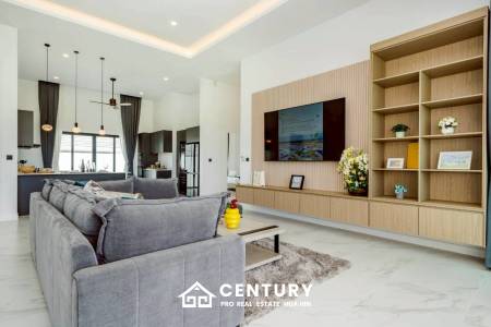 343 sqm modern pool villa in Thap Tai Hua Hin | Botanica Hua Hin
