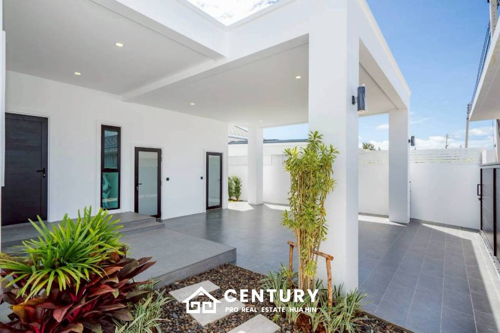 343 sqm modern pool villa in Thap Tai Hua Hin | Botanica Hua Hin