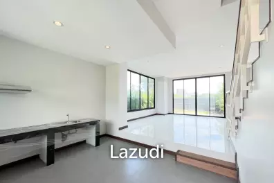 Townhouse with garden in Hua Hin Country hill 1