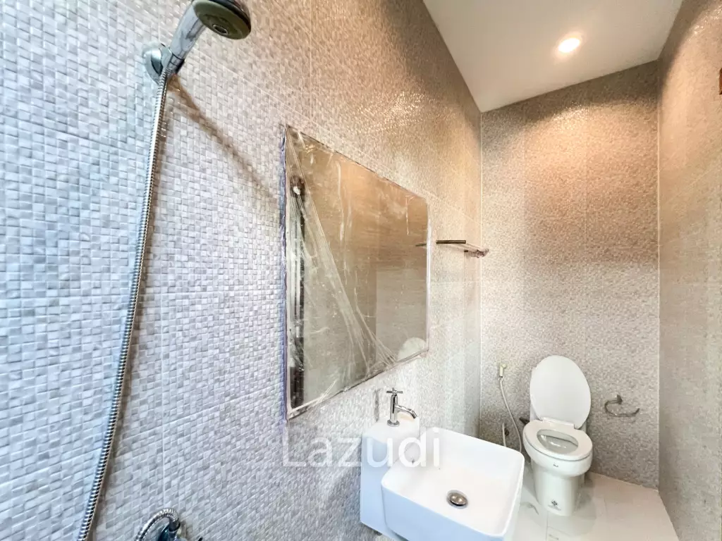 Townhouse with garden in Hua Hin Country hill 1