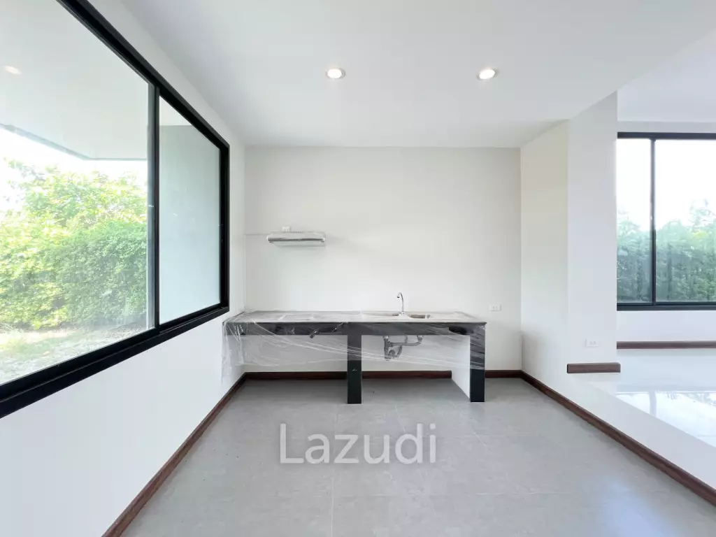 Townhouse with garden in Hua Hin Country hill 1