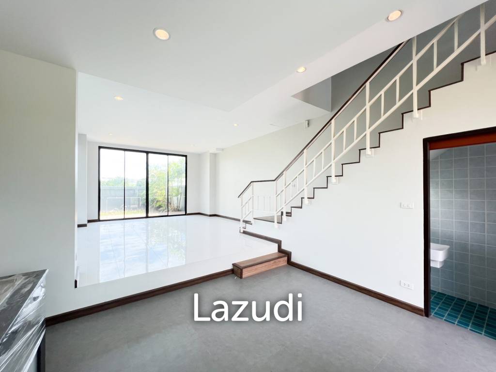 Townhouse with garden in Hua Hin Country hill 1