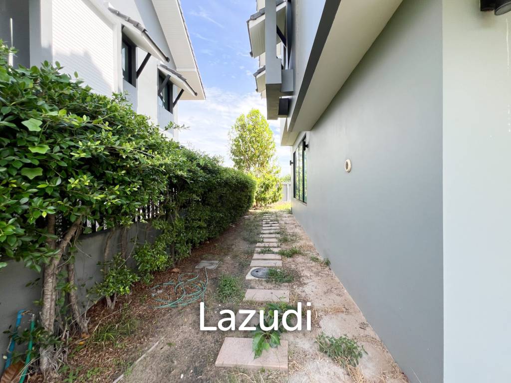 Townhouse with garden in Hua Hin Country hill 1